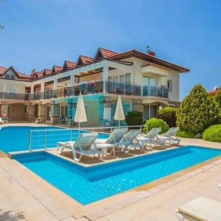 Daire Stunning 2-bed Orka Olivia In *