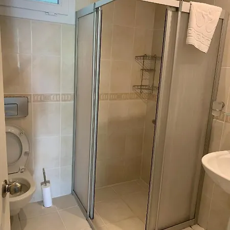 Stunning 2-bed Orka Olivia In *